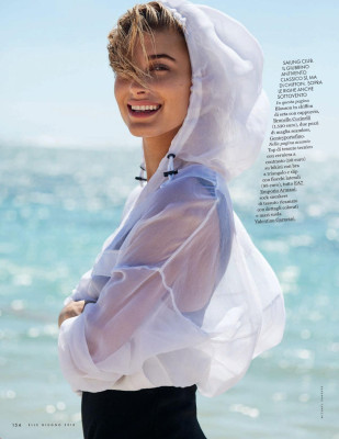 Hailey Baldwin pic #1038903