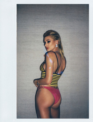 Hailey Baldwin pic #992677