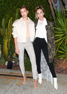 Hailey Baldwin pic #920287