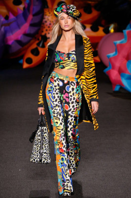 Hailey Baldwin pic #857943