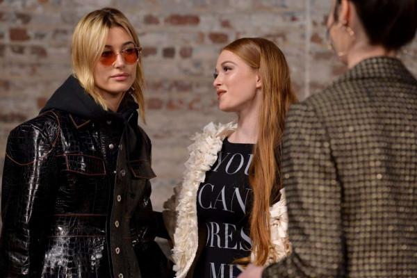 Hailey Baldwin pic #909099