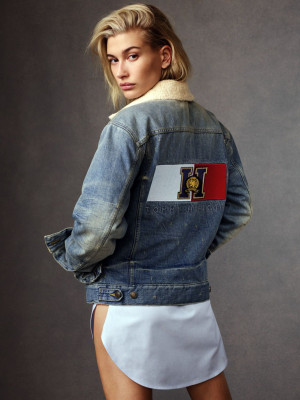 Hailey Baldwin pic #1061550