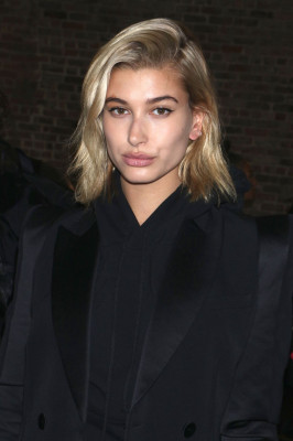 Hailey Baldwin pic #1008614