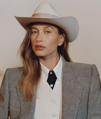 photo 8 in Hailey Baldwin gallery [id1297110] 2022-02-11 00:00:00