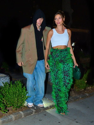 photo 22 in Hailey Baldwin gallery [id1279730] 2021-11-14 00:00:00