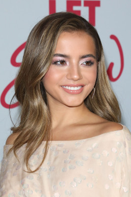 Isabela Moner pic #1373135