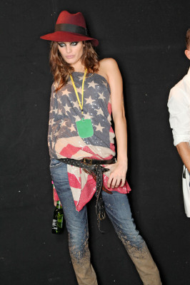 Isabeli Fontana pic #408493