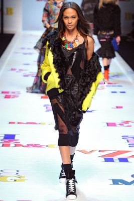 Joan Smalls pic #499291