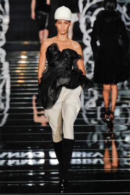 photo 12 in Joan Smalls gallery [id494539] 2012-06-01 00:00:00