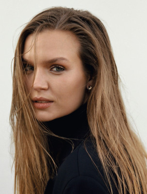 Josephine Skriver pic #1283617