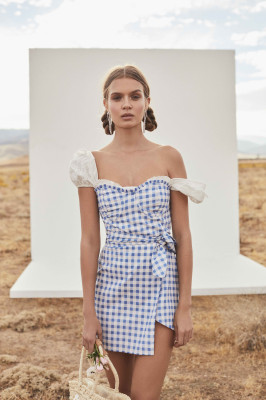 Josephine Skriver pic #1040000
