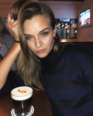 Josephine Skriver pic #1025014