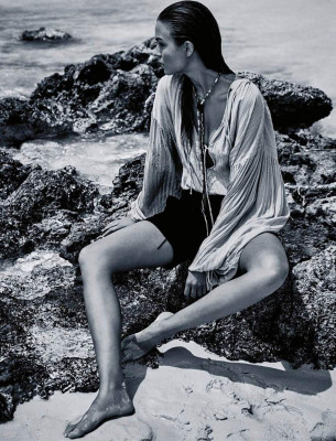 Josephine Skriver pic #1040885