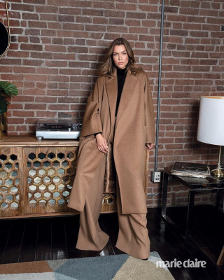 Josephine Skriver pic #1339002