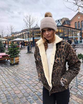 Josephine Skriver pic #991625