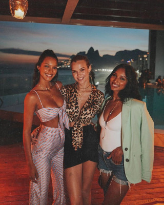 Josephine Skriver pic #1149738