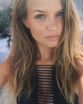 Josephine Skriver pic #1026871