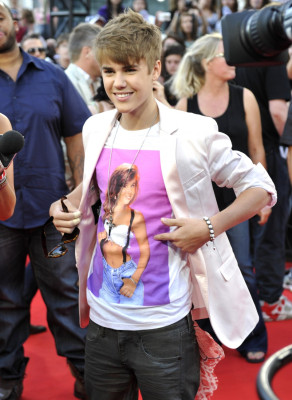 Justin Bieber pic #417301