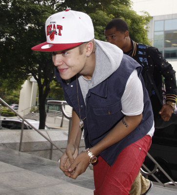 photo 13 in Justin Bieber gallery [id507343] 2012-07-06 00:00:00