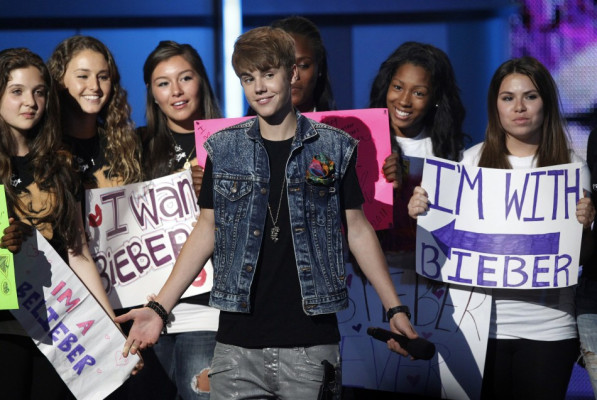 Justin Bieber pic #438729