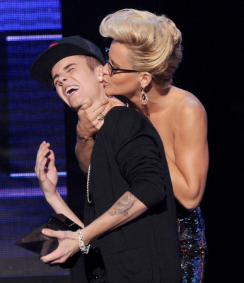 Justin Bieber pic #641759