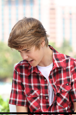 Justin Bieber pic #342726