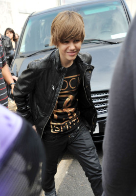 Justin Bieber pic #270785