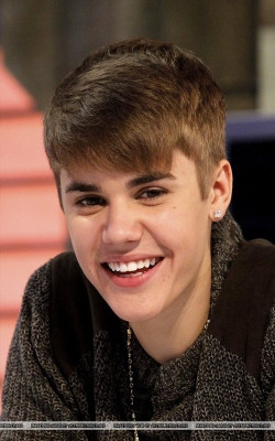 photo 17 in Justin Bieber gallery [id450297] 2012-02-22 00:00:00