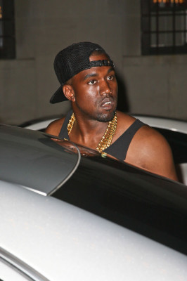 photo 24 in Kanye West gallery [id518466] 2012-08-03 00:00:00
