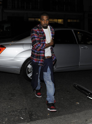 photo 18 in Kanye West gallery [id553864] 2012-11-19 00:00:00
