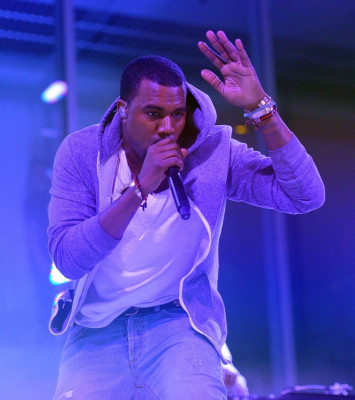 photo 10 in Kanye West gallery [id502746] 2012-06-25 00:00:00