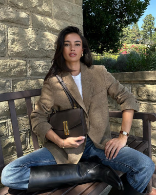 photo 3 in Kelsey Merritt gallery [id1368504] 2025-03-29 00:00:00