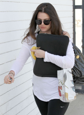 photo 28 in Kardashian gallery [id518946] 2012-08-04 00:00:00