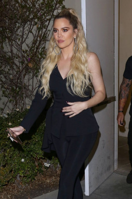 photo 3 in Kardashian gallery [id1088027] 2018-12-04 00:00:00