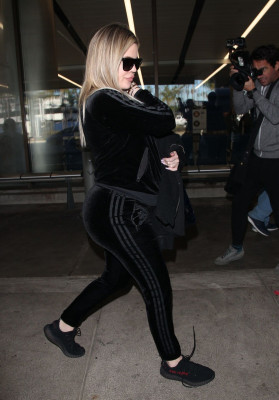 Khloe Kardashian pic #1054951