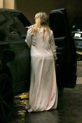 Khloe Kardashian pic #1054943