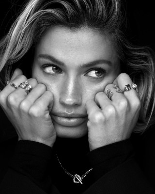 Maggie Rawlins pic #1329650