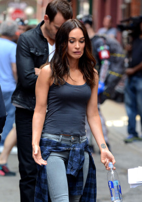 Megan Fox pic #855095