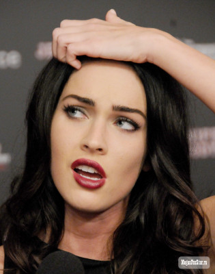 Megan Fox pic #1116088