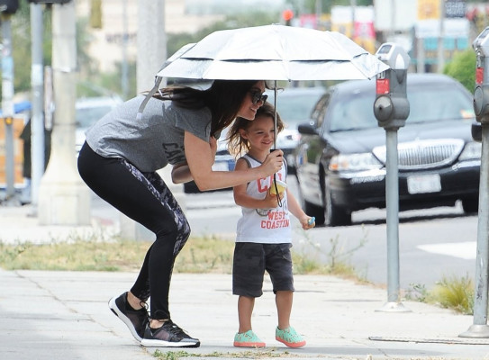 Megan Fox pic #790640