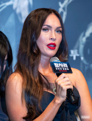 Megan Fox pic #1178105