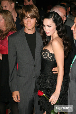 Megan Fox pic #1130985