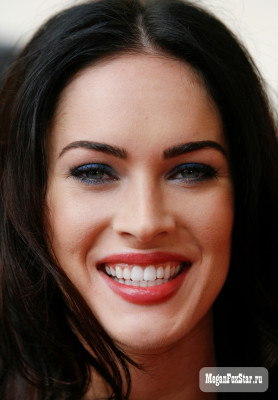 Megan Fox pic #902640
