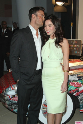 Megan Fox pic #450034