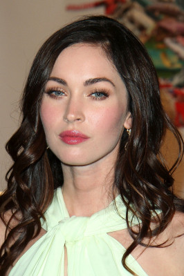 Megan Fox pic #450037