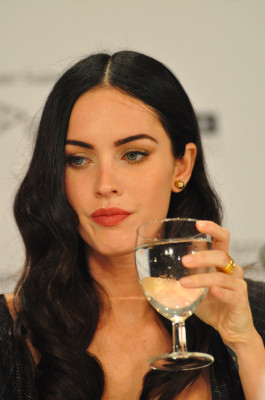 Megan Fox pic #444360