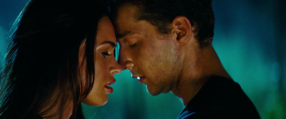 Megan Fox pic #479559