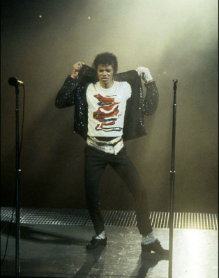 photo 14 in Michael Jackson gallery [id172565] 2009-07-17 00:00:00