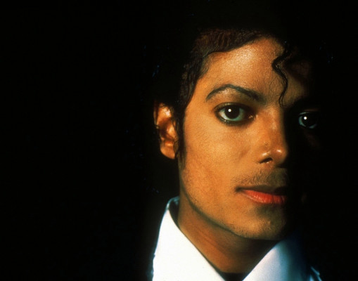 photo 24 in Michael Jackson gallery [id177407] 2009-08-26 00:00:00