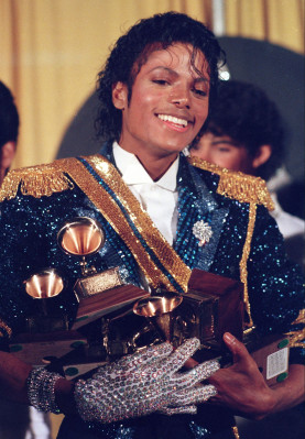 photo 27 in Michael Jackson gallery [id598004] 2013-04-26 00:00:00